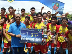 Piala Gubernur Kaltim Usia Muda Resmi Ditutup, Syirajudin Ingatkan Para Pemain Tak Lupa Diri