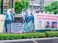 Guru dan Murid SMK Farmasi Samarinda Gelar Aksi di Kantor Disdikbud Kaltim, Ini Pesan Puji Setyowati