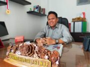 Wali Kota Samarinda Segel Proyek Mini Soccer, Samri Shaputra Beri Dukungan Penuh