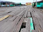 Dewan Sayangkan Kondisi Jembatan di Panggung Utama Bontang Kuala Rusak