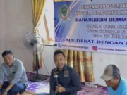 Ketua Komisi I DPRD Kaltim, Baharuddin Demmu Serap Aspirasi di Beberapa Titik Kecamatan Anggana Ketua Komisi I DPRD Kaltim, Baharuddin Demmu Saat Menyampaikan Aspirasi Di Beberapa Titik Kecamatan Anggana (Ig/@baharuddin_demmu)