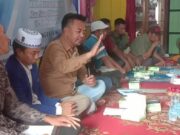 Reses di Kelurahan Bukit Merdeka, Ketua Komisi I DPRD Kaltim Baharuddin: Siap Perjuangkan Usulan Konstituen Ketua Komisi I DPRD Kaltim Baharuddin Demmu silaturahmi dengan masyarakat kelurahan Bukit Merdeka (Instagram/@baharuddin_demmu)