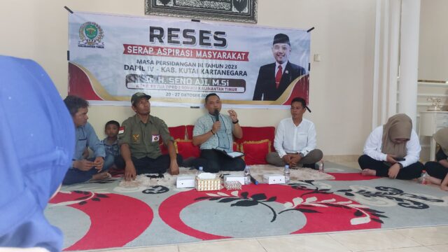 Wakil Ketua DPRD Kaltim Seno Aji mendengar aspirasi Kelurahan Kampung Jawa Kecamatan, Sanga-sanga Kabupaten Kutai Kartanegara Kaltim (dok. Kaltimkoranseruya)