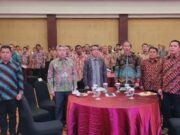 Hadiri Rakortek Kutim, Sekretaris Disbun Kaltim Beberkan Manfaat SDT-B Sekretaris Disbun, Surono saat menghadiri Rapat Koordinasi Teknis (Rakortek) Bidang Prasarana dan Sarana Kabupaten Kutai Timur (Kutim) di Hotel Aston Samarinda beberapa waktu lalu