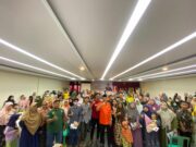 Sosialisasi Kebangsaan, Harun Al Rasyid Ajak Masyarakat Jaga Silaturahmi, Persatuan dan Kesatuan Anggota DPRD Kaltim Harun Al Rasyid, Sosialisasi Kebangsaan di Agrawangsa Mini Ballroom and Convention Center, Sangatta Utara, Kutai Timur.