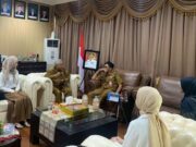 Bakal Berlaga di Tingkat Nasional, Finalis Putri Hijabfluencer Kaltim Temui Kadispora Kepala Dinas Pemuda dan Olahraga (Dispora) Kalimantan Timur (Kaltim), Agus Hari Kesuma (AHK) menerima kunjungan Finalis Putri Hijabfluencer Kaltim. (dispora)