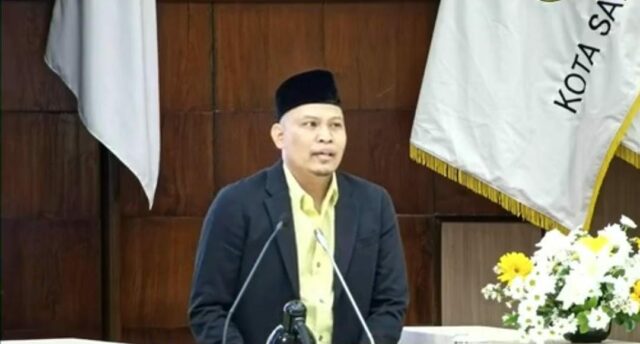 Anggota DPRD Kaltim Salehuddin bacakan laporan Reses. (Screenshot ig DPRD Kaltim).