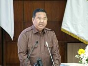 Rapat Paripurna DPRD Kaltim ke-43, Ekti Imanuel Bacakan Aspirasi Masyarakat Mahakam Ulu dan Kutai Barat Anggota DPRD Kaltim, Ekti Imanuel