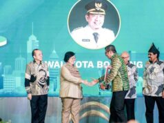 Kembali Ukir Prestasi, Wali Kota Bontang Terima Penghargaan Nirwasita Tantra