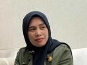 Perjalanan Inspiratif Hj. Uci: Dari Tenaga Honorer Menjadi Anggota DPRD Kutim