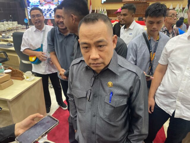 Anggota DPRD Kalimantan Timur, Sarkowi V Zahry. (Dok: koranseruya)