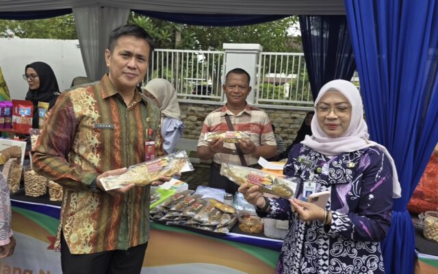 Bazaar murah di Samarinda gelaran DKP Kaltim (dok: DKP Kaltim)