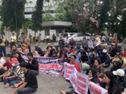 Tegas!!! Pedagang Pasar Subuh Tolak Relokasi Pedagang di Pasar Subuh gelar aksi demonstrasi (dok: seruya)