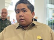 DPRD Kaltim Janji Kawal Perbaikan Jalan Rusak di Samarinda Seberang Wakil Ketua DPRD Kalimantan Timur, Ananda Emira Moeis.(dok: koranseruya)