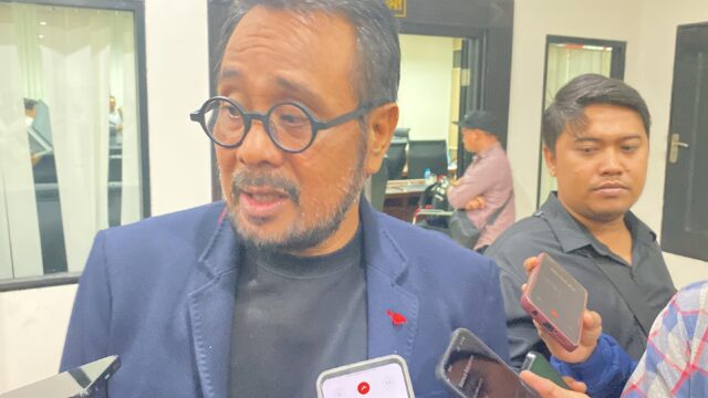 Ketua Komisi II, Baharuddin Panrecalle.(Dok: koranseruya)