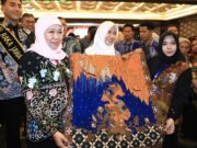 Kunjungi Kaltim, Gubernur Jatim Optimis Kuatkan Pasar Dalam Negeri Gubernur Jatim kunjungi Kaltim (dok: ist)