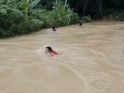 Anak Laki-laki Usia 3 Tahun di Samarinda Diduga Terseret Banjir Proses pencarian korban tenggelam di Samarinda (dok: ist)