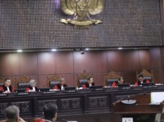 Mahkamah Konstitusi Putuskan Gubernur Kaltim Lakukan Mediasi Sengketa Kampung Sidrap Mahkamah Konstitusi