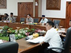 DPRD Kutim Godok Raperda Penyelenggaraan Keolahragaan DPRD Kutim tengah menyiapkan fondasi masa depan olahraga melalui Rancangan Peraturan Daerah (Raperda) tentang Penyelenggaraan Keolahragaan.