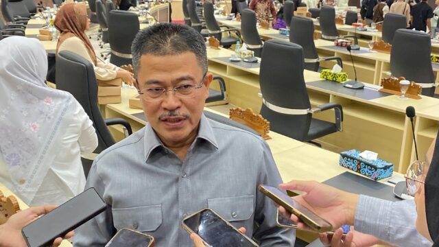 Sekretaris Komisi IV DPRD Kalimantan Timur, Darlis Pattalongi.(dok: Koranseruya)