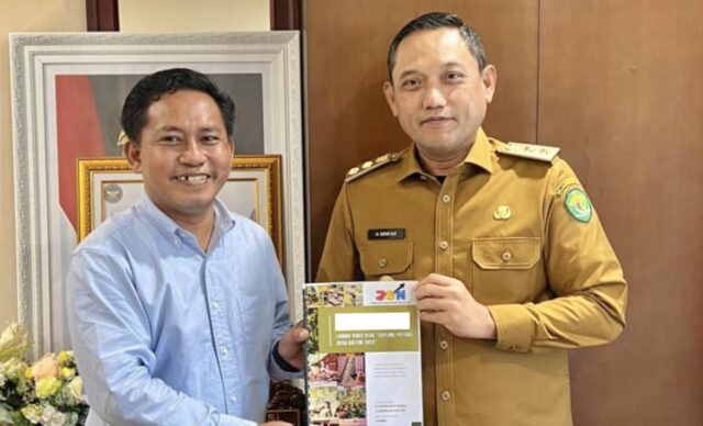 Wagub Kaltim Seno Aji bersama JSN Kaltim