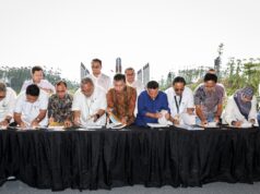 Otorita IKN Eksekusi Proyek Pembangunan Melalui Sistem Tender Terbuka Penandatanganan kontrak tujuh paket pekerjaan pembangunan infrastruktur jalan dan dua paket pekerjaan pengawasan proyek di Kawasan Inti Pusat Pemerintahan (KIPP), serta perjanjian kerja sama dengan tenant pelopor layanan publik. (Dok: OIKN)