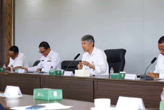 OIKN Bahas Sinkronisasi Wilayah Bersama Pemkab dan Legislator PPU Otorita Ibu Kota Nusantara (OIKN) menerima kunjungan kerja DPRD dan Pemkab Penajam Paser Utara (PPU), Senin 16 Juni 2025.
