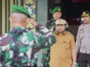 Pemkot Bontang Gelar Apel Kesiapsiagaan Bencana, Wawali Tekankan Tiga Pilar Utama Wawali Bontang dalam Apel Kesiapsiagaan Antisipasi Bencana Alam di halaman Makodim 0908/Bontang pada Sabtu (22/11) (Foto: PPID)