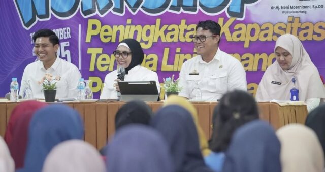 Pemkot Bontang gelar acara Peningkatan Kapasitas Kader Program Bangga Kencana di Hotel Tiara Surya, Rabu (12/11/2025).