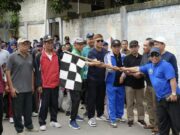 Pemkot Bontang Hadiri Milad Muhammadiyah, Tegaskan Selalu Bersinergi Pemerintah Kota (Pemkot) Bontang melalui Pj Sekretaris Daerah, Akhmad Suharto, menghadiri Resepsi Milad ke-113 Muhammadiyah. Foto ini saat pelepasan jalan santai sebagai rangkaian kegiatan