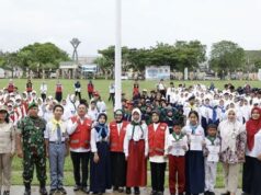 Wali Kota Bontang Neni Moerniaeni Hadiri HUT PMI, Tekankan 7 Prinsip Dasar HUT PMI Bontang di Stadion Bessai Berinta, Kota Bontang, pada Sabtu (29/11/2025).