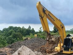 Cegah pencemaran lingkungan Puluhan Kendaraan Sisa Kecelakaan Ditimbun, Satlantas Polresta Balikpapan Lakukan Penertiban
