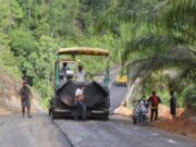 Reza Desak Pengawasan Proyek Jalan Diperketat, Mutu Kerja Kontraktor Jadi Sorotan Ilustrasi proyek pembangunan jalan di Kaltim. (Foto : Ist)