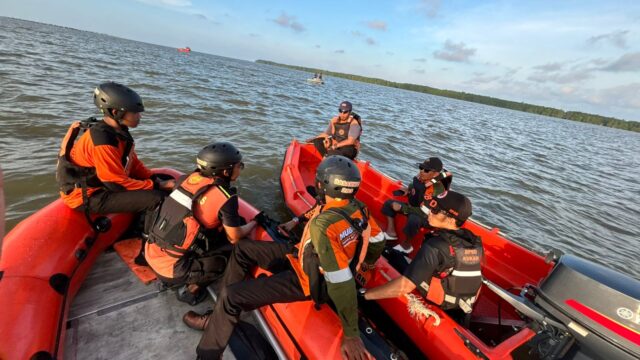 Seorang nelayan asal Kecamatan Muara Badak dilaporkan hilang setelah diduga terseret arus deras saat beraktivitas di perairan Muara Badak Ulu, Kabupaten Kutai Kartanegara, Kalimantan Timur, Kamis (30/4/2026). (dok:ist)