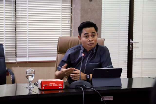 Bontang Ketua Fraksi PDI-P yang sekaligus sebagai Wakil Ketua Komisi B DPRD Bontang, Winardi (dok: koranseruya)