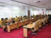 DPRD Bontang Soroti Ketergantungan Material Bangunan dari Luar Daerah Rapat pembahasan RTRW Pansus DPRD Bontang dengan OPD terkait. (dok: koranseruya)