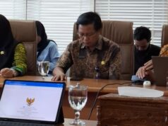 Revisi Perda Insentif Tenaga Kependidikan, Bapperida Jelaskan Alasan Penjaga Sekolah Dihapus Kepala Bidang Perencanaan, Pengendalian dan Evaluasi Pembangunan Daerah Bapperida Bontang, Syarifuddin (foto/koranseruya)