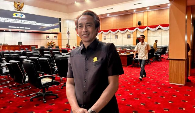 Ketua Komisi B DPRD Bontang, Rustam