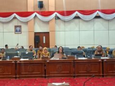 Hadiri Rapat Kerja Dewan, DKUMPP Sebut Ada 2 Sumber Pendapatan dari UPT Pasar Kepala Bidang Perdagangan DKUMPP Kota Bontang, Sunita Sinaga. (Foto:koranseruya)