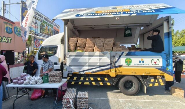 Warung Tekan Inflasi melapak di Loktuan (foto:dkumpp)